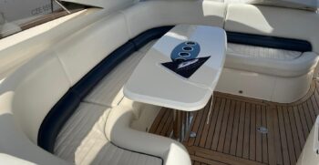 Luxury-yachts-specialist-Princess-v48-2004-28