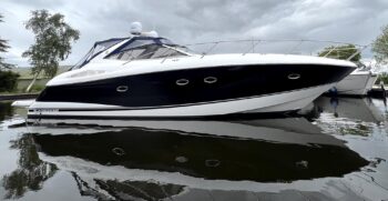 Luxury-yachts-specialist-Sunseeker-Portofino-46-2004-11