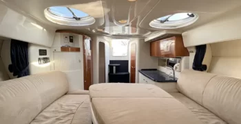 luxury-yachts-specialist-Cranchi-39-Endurance- 47 03