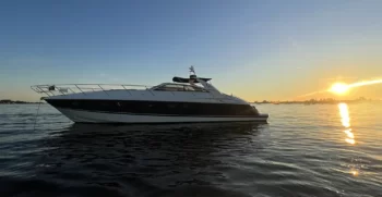 luxury-yachts-specialist-princess-v55 48 37