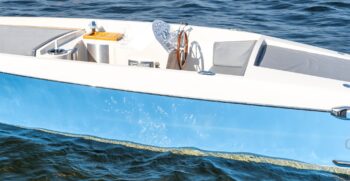 luxury-yachts-specialist-Reno-playa-818-Verbeterd-NR